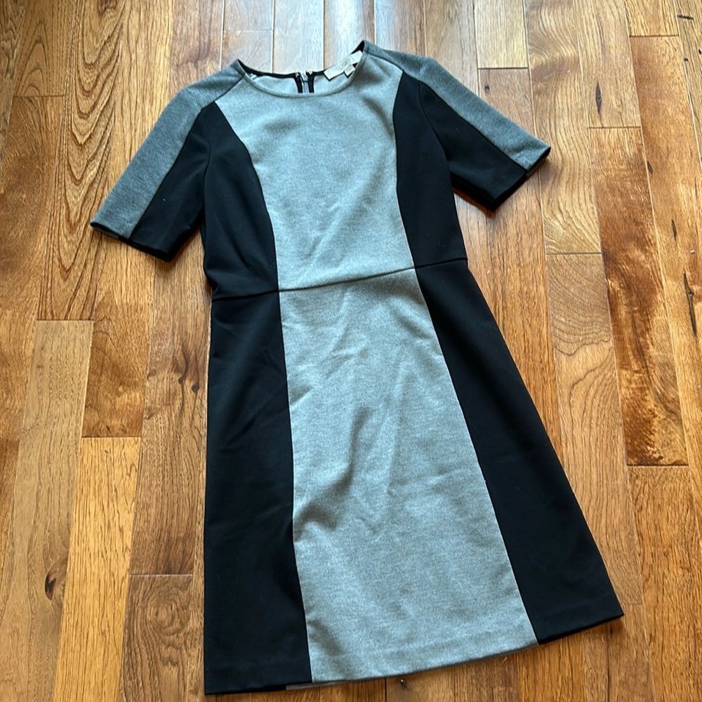 Gray and Black Colorblock Short Sleeve Dress